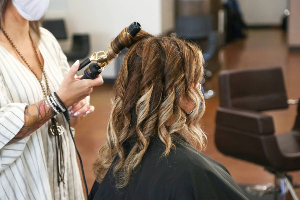 Salon Lowlight Techniques: 7 Proven Tips to Avoid Costly Mistakes